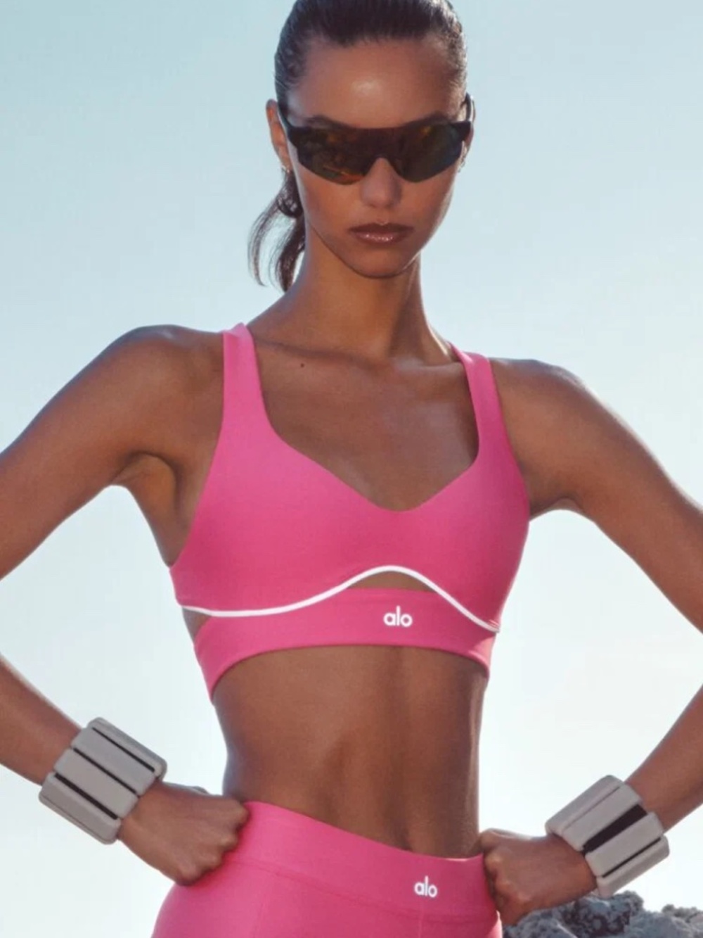 ALO Yoga Airlift Speedwork Bra Paradise Pink Medium